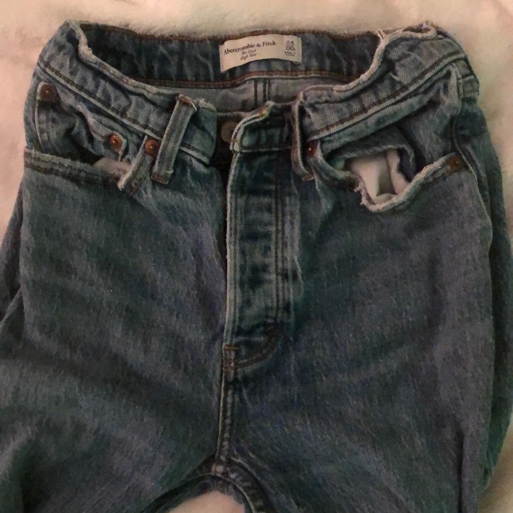 Abercrombie N Fitch High Rise Jean